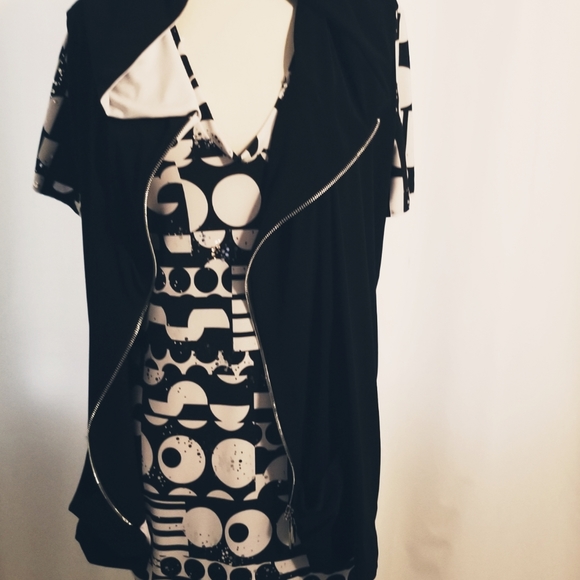 Dress b y kTFa - Picture 2 of 3